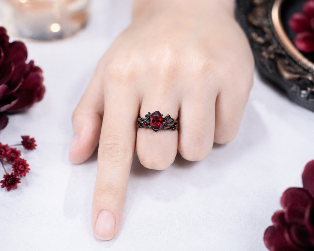 Gothic Red Gem Ring Set – Black Vintage Zirconia Ring for Women